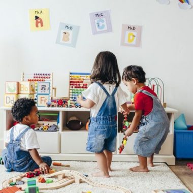 Zabawki edukacyjne dla dzieci